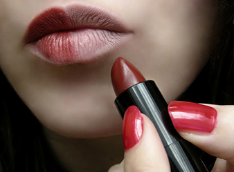 Tips For Long Lasting Color Lipstick 