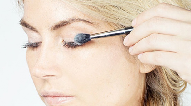 The most essential make-up tips that every girl should know.